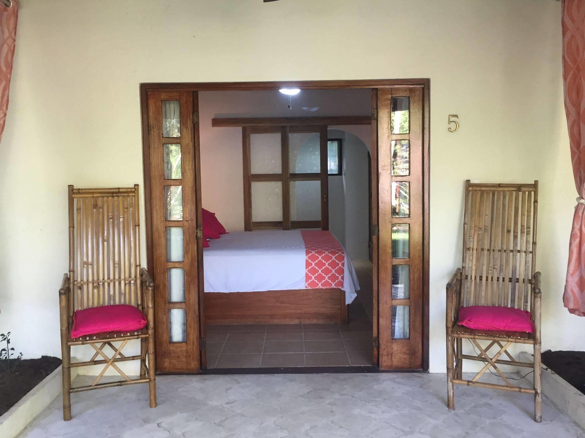 Magellan Boutique Hotel Cahuita Eksteriør bilde